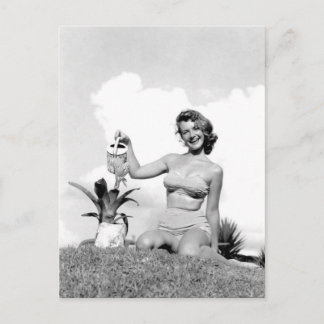 Bild på Bikini-flickan Black and White Vykort