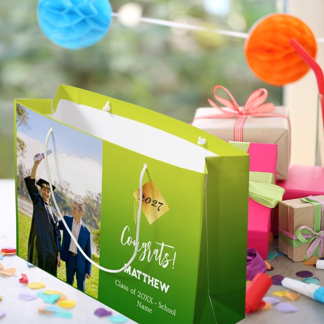 Bild på gulten student grönt (Skapare uppladdad)