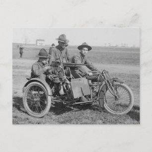 Bild på vintagen från den gamla maskin-pistolen vykort