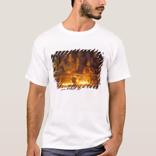 Bilder av Lamas vid Sara-klostret i Lhasa, T Shirt (Framsida)