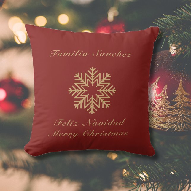Bilingual Red och Golden jul Feliz Navidad Kudde (Bilingual red & golden throw pillow, custom family name & text. Multilingual Project)