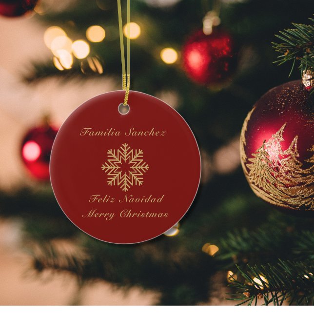Bilingual Red och Golden jul Snowflake Julgransprydnad Keramik (Bilingual Spanish ornament Christmas, custom family name & text. Multilingual Project)