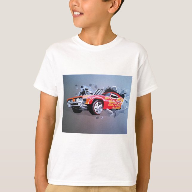 Bilkrasch genom vägg t-shirt (Framsida)