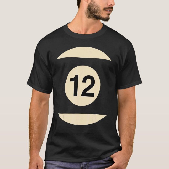 Billiard disguise as ball no 12 group costume t shirt (Framsida)