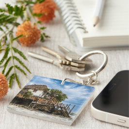 Bilturesque-hus på en tropisk korallextraktion