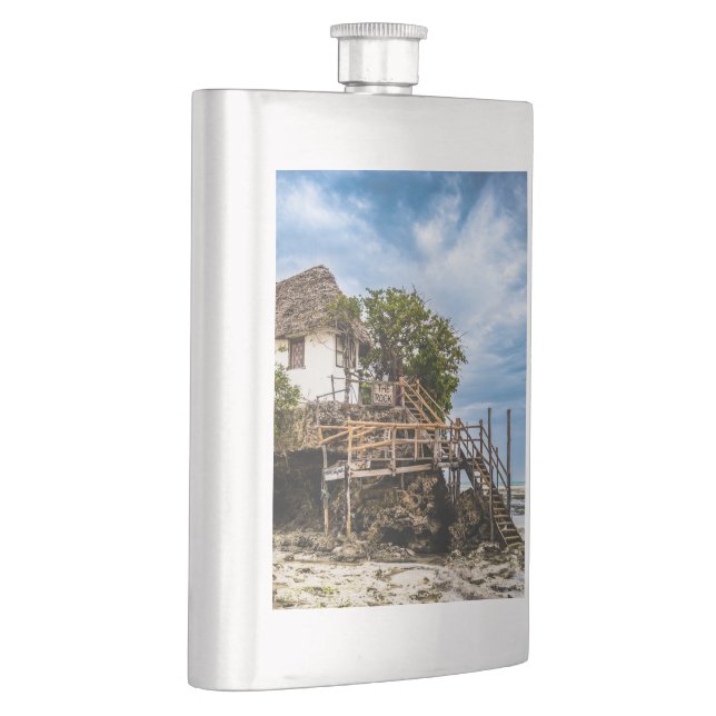 Bilturesque-hus på en tropisk korallextraktion fickplunta (Höger)