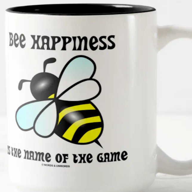 Bilycka är Namn i spelet (bin) Två-Tonad Mugg (Celebrate your beekeeper status with this "Bee Happiness Is The Name Of The Game" mug!)