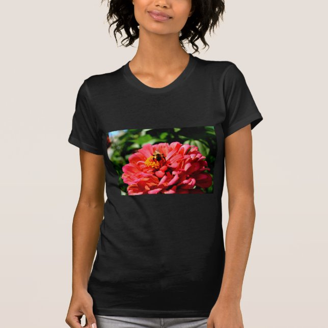 Bin och korallzink tee (Framsida)