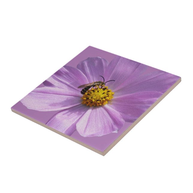Bin på lila blomma kakelplatta (Sidan)