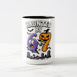 Bindad av 67 - Scary Ghost och Pumpkin Halloween Två-Tonad Mugg