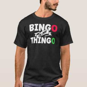 Bingo-uppringaren spelar upp kortet Win Lucky Bing T Shirt