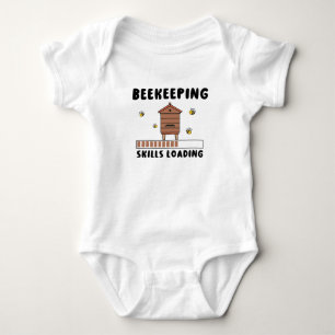 Biodlingsfärdigheter Laddar Biarbetare Apikultur T Shirt