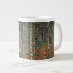 Birch Forest av Gustav Klimt, Vintage Art nouveau Jumbo Mugg<br><div class="desc">Birch Forest (c. 1903) av Gustav Klimt är en vintage av bran Viktorian Era Symbolism och konsthandling med en naturscen. En skog med björk träd och löv under höstsäsongen med brunt löv utspridt på marken. Om konstnären: Gustav Klimt (1862-1918) var en österrikisk symbolmålare och en av de mest framstående medlemmarna...</div>