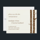 Birch Träd Spara datum meddelande - Almond<br><div class="desc">Snygg fågeljakt på träd kom tillsammans för att skapa ett konstnärligt modernt, naturinspirerat, rädda det datumkort som dina vänner och familj säkert kommer att ta efter. Parets initialer på träd gör denna utformning helt speciell och unik. *Vår fågeluppsamling i Träd skapas i en mängd olika organiska och naturliga kombinationer av...</div>