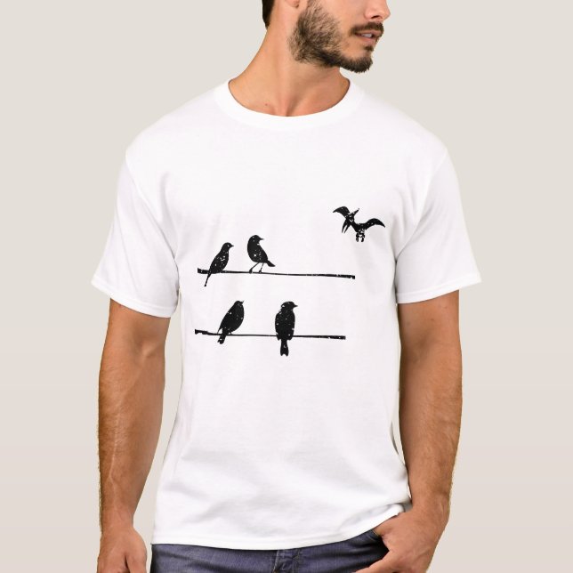 Bird Pterodactyls on Wire - Avian Dinosaur T Shirt (Framsida)
