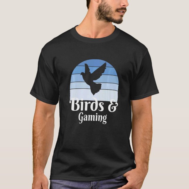 Birds And Gaming   T Shirt (Framsida)