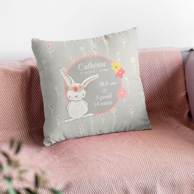 Birth Stats Pillow med lilla Bunny Kudde (Skapare uppladdad)