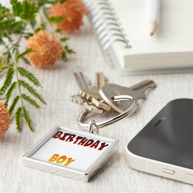 Birthday Boy Fyrkantig Silverfärgad Nyckelring (Sidan)