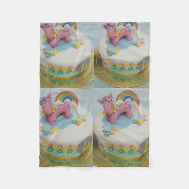 Birthday cake 4 fleece blanket  (Framsidan)
