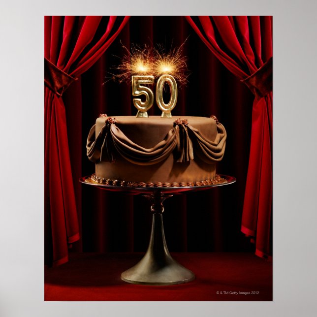 BIrthday Cake på Stage med nummer 50 ljus Poster (Framsidan)