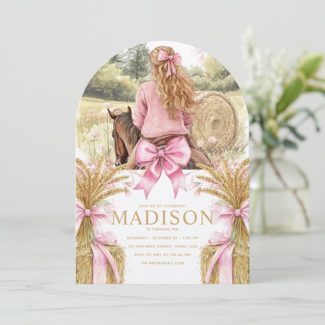 Birthday Invitation Blonde Girl Riding Horse Inbjudningar (Stående Fram)