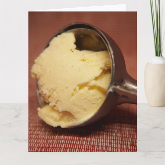 BIRTHDAY VANILLA ICE CREAM GREETARD KORT (Framsida)