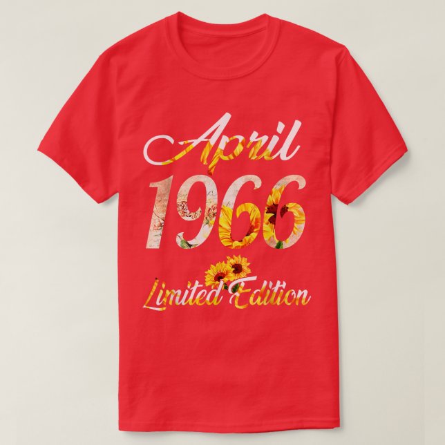Birthday Women Girl Sunblomma April 1966 Begränsad T Shirt (Design framsida)