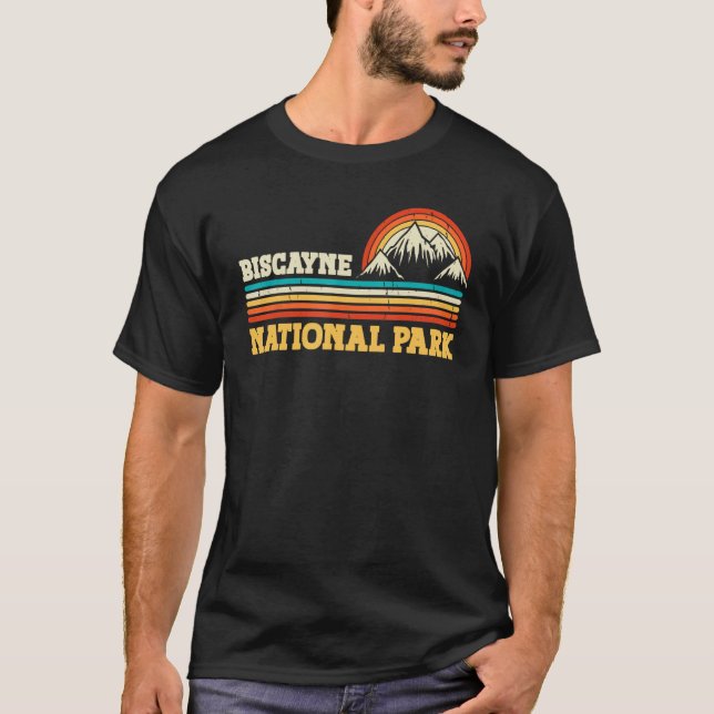 Biscayne National Park Mountain Trees & Sun Campin T Shirt (Framsida)