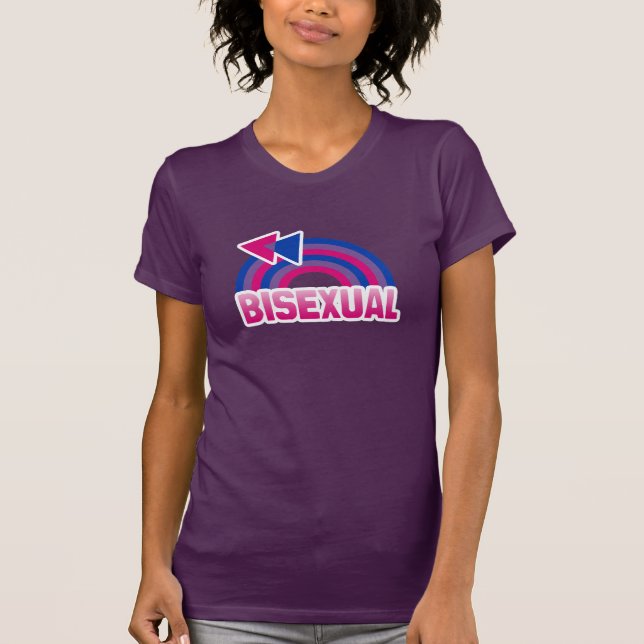 BISEXUELL REGNBÅGSFLAGGA TEE (Framsida)