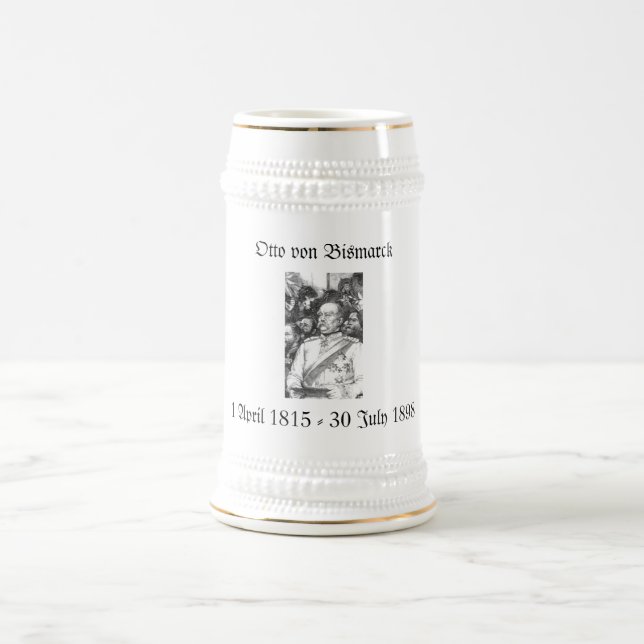 Bismarck Stein Sejdel (Center)