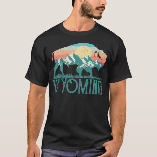Bison Buffalo Retro Mountains WY Wyoming T Shirt