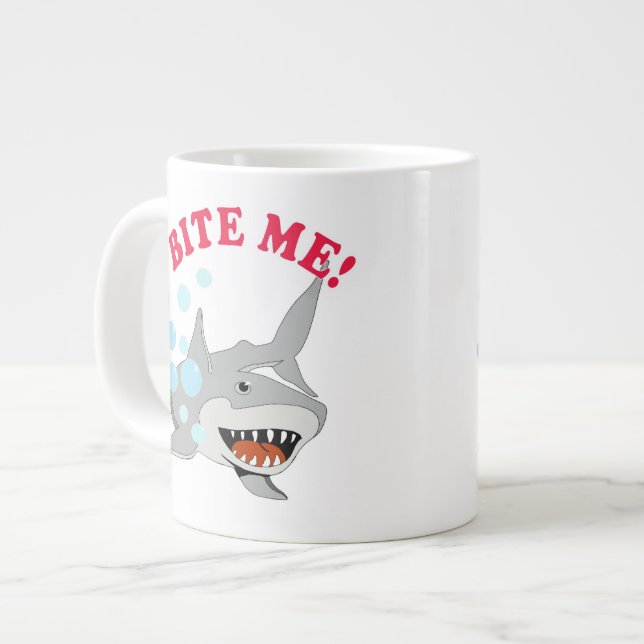 Bita mig Shark på vitt Jumbo Mugg (Framsida vänster)