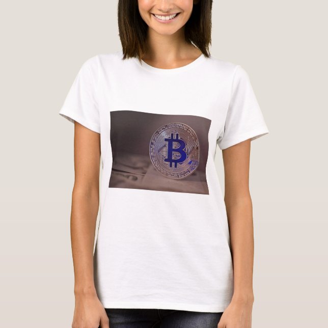 Bitcoin 8 tee (Framsida)