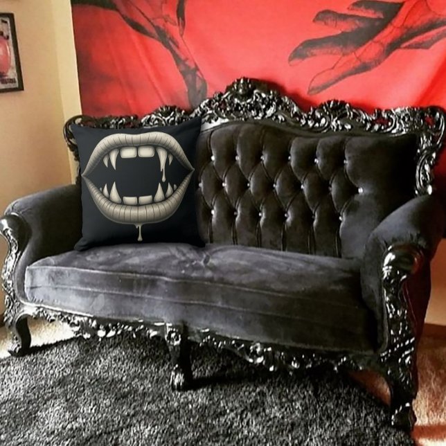 Bite Me Gotisk Vampire Kudde (Skapare uppladdad)