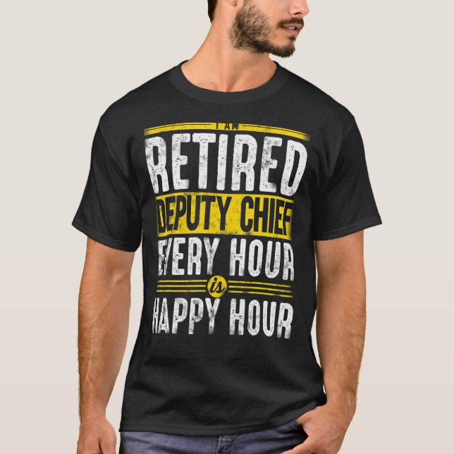 Biträdande brandchef Lycklig Pension T Shirt (Framsida)