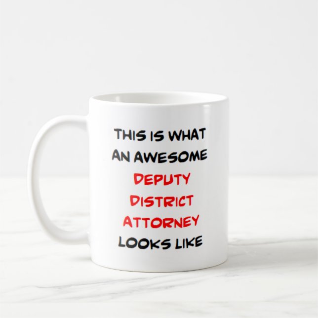 biträdande distriktsåklagare, fantastisk kaffemugg (Vänster)