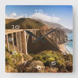 Bixby Bridge, Big Sur, Kalifornien, USA Fyrkantig Klocka