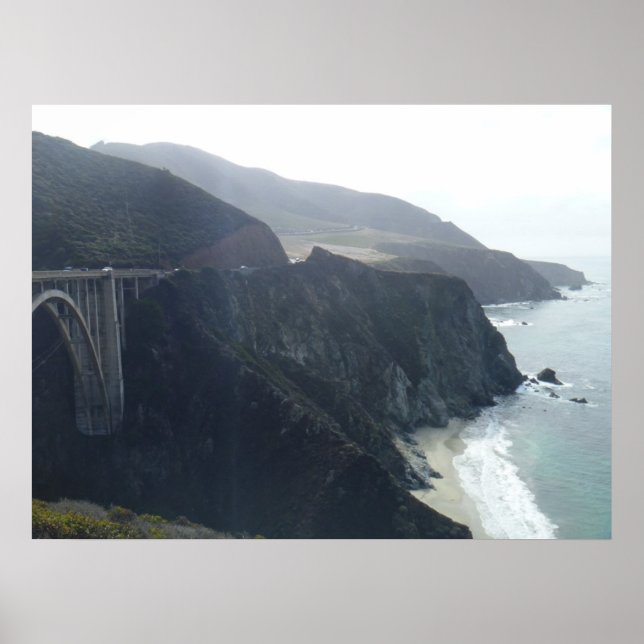 Bixby Bridge, Highway 1 i Kalifornien Poster (Framsidan)