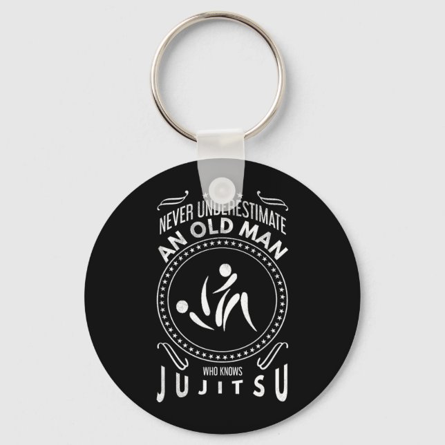 BJJ MMA Underskatta inte en gammal man Jiu Jitsu Nyckelring (Framsida)