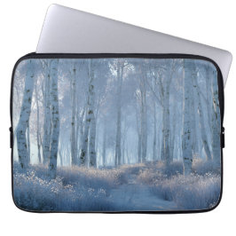 Björk Strålande Snöskog  Laptop Fodral