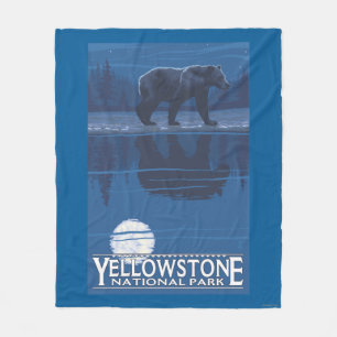 Björn i månsken - Yellowstone nationalpark Fleecefilt