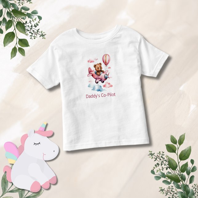 Björn i Pappor, medpilot Girl Gift T Shirt (Bear in Pink Airplane Toddler Girl Daddy's Co-Pilot T-shirt.)