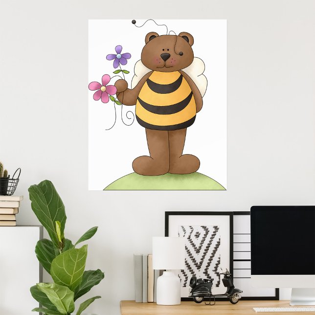 Björn som är tryckt som Bumblebee med blommor Poster (Skapare uppladdad)