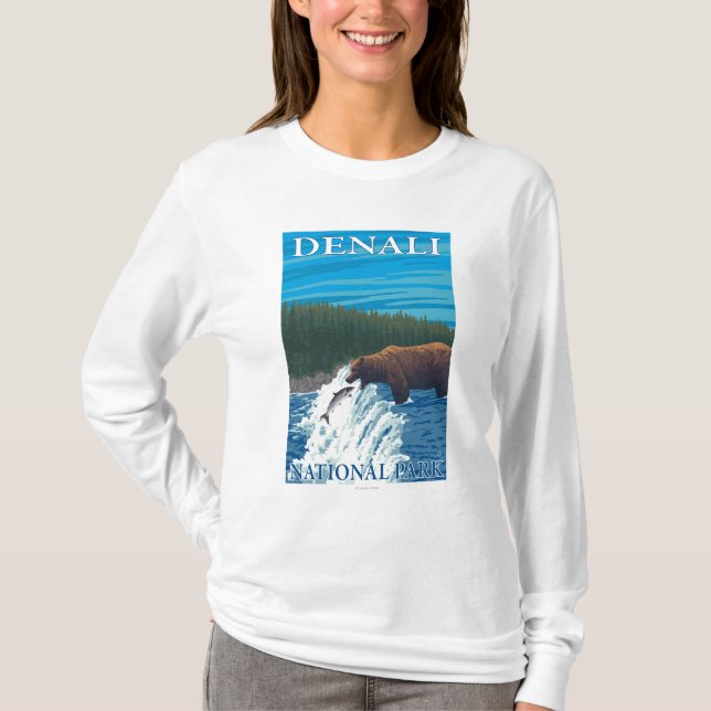 Björn som fiskar i floden - Denali nationalpark, T-shirt (Framsida)