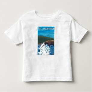 Björn som fiskar i floden - västra Yellowstone, MT T Shirt