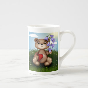 Björn som håller i en bukett blomma-30926 benporslin mugg