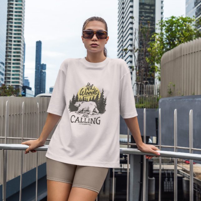 Björndjur i Skogen T Shirt (Skapare uppladdad)