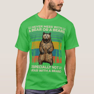 Björnskägg aldrig med ett öre eller ett skägg t shirt