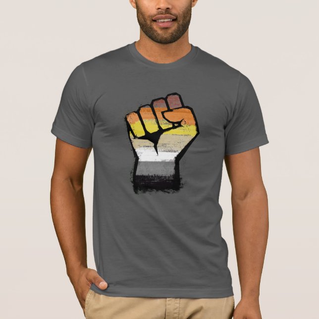 Björnstolthet näve t shirt (Framsida)