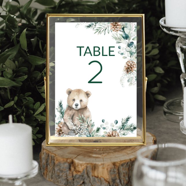 Björnstövel för matrester bordsnummer (This cute baby shower table number is perfect for a rustic woodland animal theme)